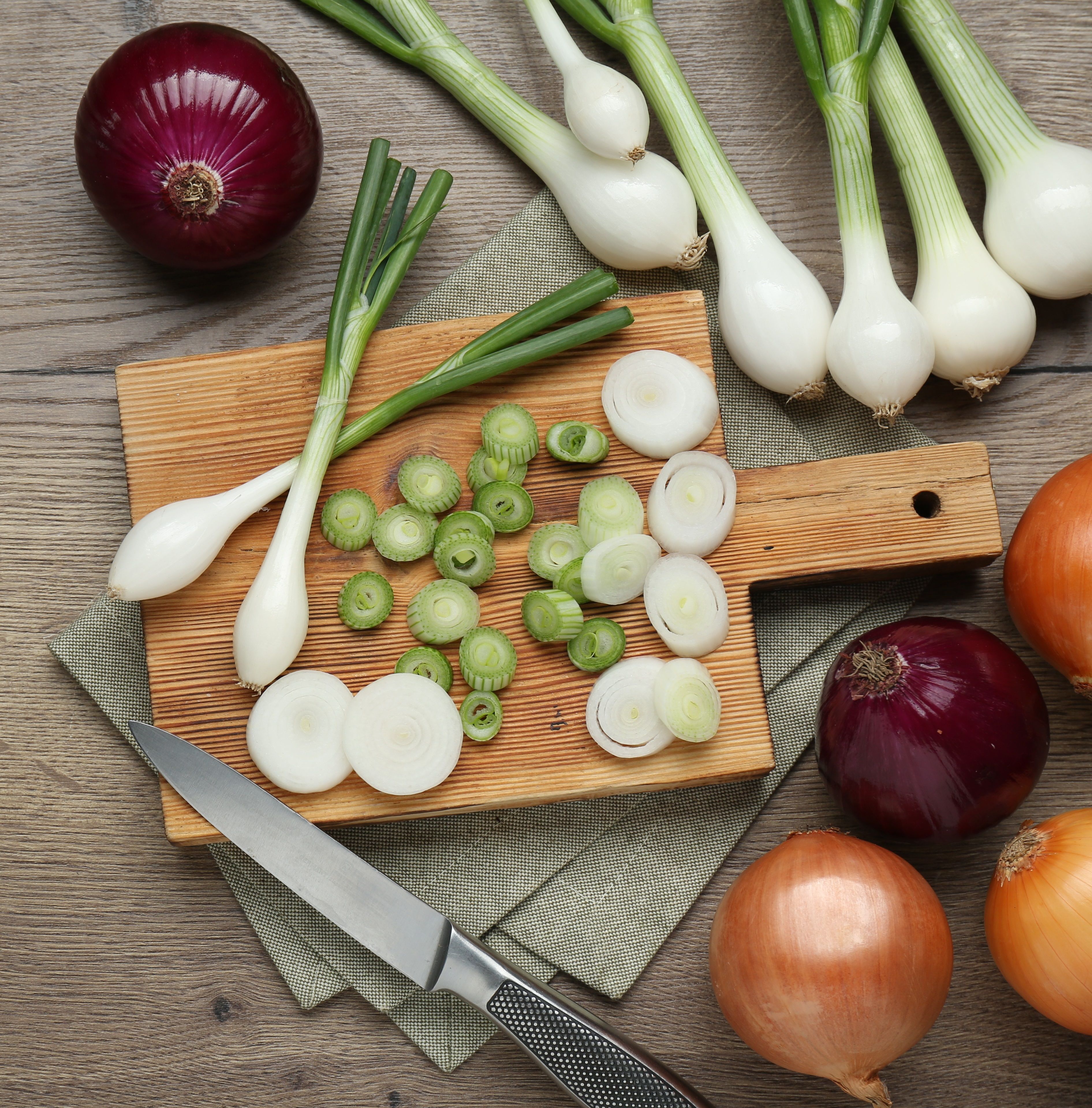 Лук репчатый, лук резанец