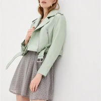 Куртка из искусственной кожи