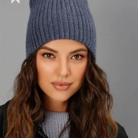 Шапка бини вязаная без отворота шерстяная осень