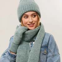 Комплект шапка с шарфом и варежками, бини женская вязаная  