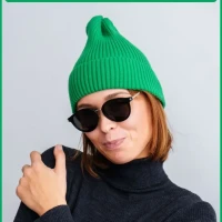 Женская шапка бини с отворотом, тыковка, шапка весна осень