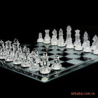 批发玻璃国际象棋25*25CM   国际象棋大中小号玻璃象棋