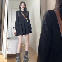 早秋季新款赫本風高級感黑色長袖洋裝法式收腰顯瘦氣質內搭裙子