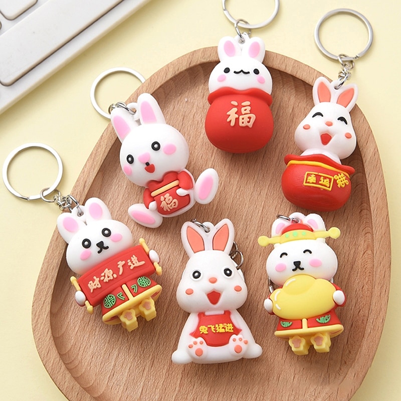 1PC New Cartoon Cute Harvest Carrots Rabbit Fashion KeyChain Cool Couple Bag Pendant Car Key Chain Ring Accessory Birthday Gifts