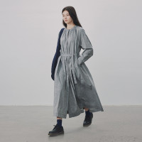 半圓原創設計2023秋季新洋裝寬鬆H版型包容挺括爽滑水洗工藝