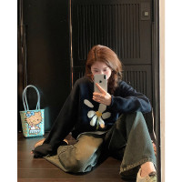 im向 小岞美術館 早秋趣味提花套頭毛衣女寬鬆慵懶撞色花朵針織衫