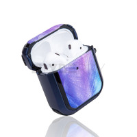 Пластиковый чехол для Apple AirPods 1,2 YBERRY с карабином в комплекте