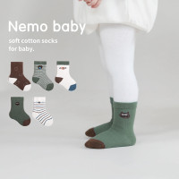 儿童袜子2022秋冬新品宝宝袜子可爱卡通条纹男童女童中筒棉袜批发