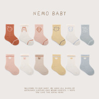 新生儿宝宝袜子春秋松口初生婴幼儿男童女童可爱卡通无骨中筒棉袜