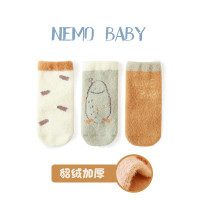 20年宝宝袜子新款秋冬季加厚仿貂绒新生婴儿袜保暖卡通中筒儿童袜