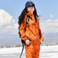 北京森林戶外秋冬迷彩透氣三層壓膠硬殼防水登山衝鋒衣褲套裝女式