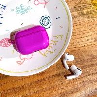 Силиконовый чехол KRISTANAM для наушников Apple AirPods Pro / противоударный кейс ( футляр) с карабином / пурпурный фиолетовый