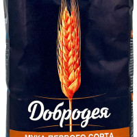 Мука пшеничная ДОБРОДЕЯ первый сорт 2 кг
