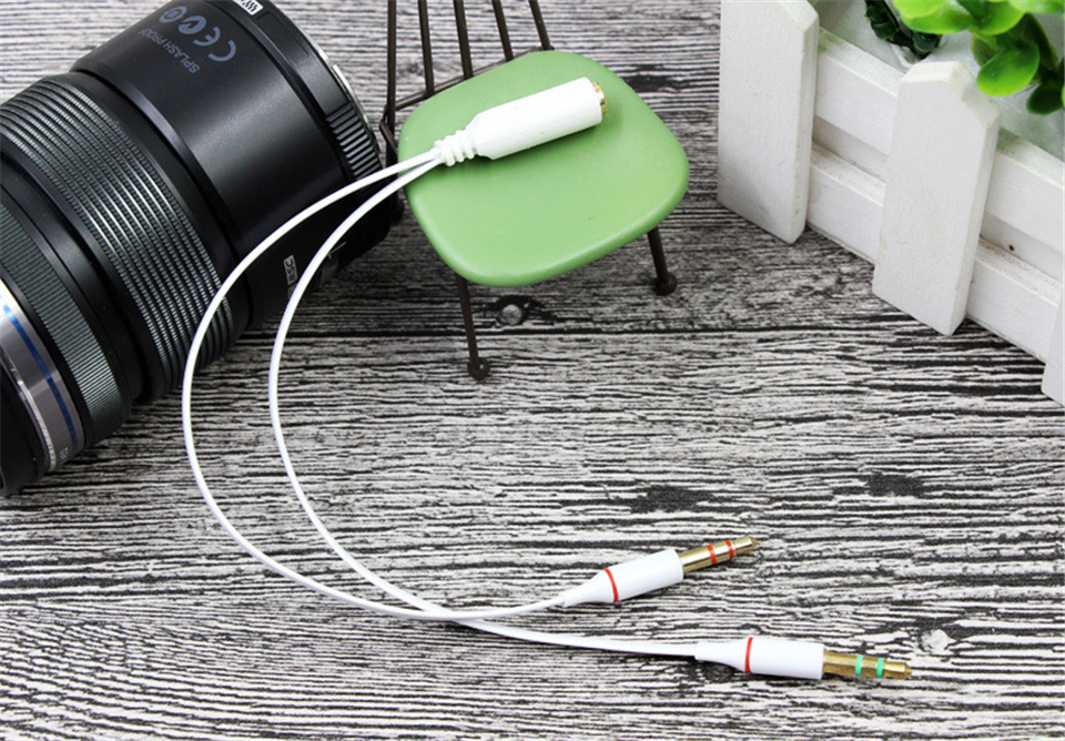 Greendio_Headphone_Y_Splitter_for_Computer_3.5mm_Female_to_2_Male_Mic_Audio_Y_Splitter_Cable_Headset_to_PC_Laptop_AUX_Adapter (12)