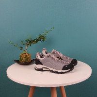 xp出美國男女子防水防滑透氣低幫戶外登山鞋徒步鞋子特價