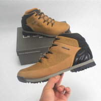 美國出口訂單尾貨戶外耐磨防滑中筒徒步登山鞋微瑕疵正品撿漏男靴
