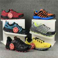 出口德國情侶款防水徒步鞋男高端戶外休閒鞋耐磨防滑減震登山鞋女