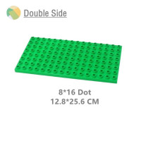 Разноцветные пластиковые блоки