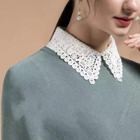 Декоративный воротник с ложным кружевом