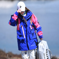 北京森林戶外秋冬四面彈力防水中長版工裝風登山衝鋒衣外套女