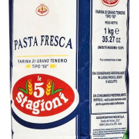 Мука Le 5 Stagioni из мягких сортов пшеницы мелкого помола Pasta Fresca FARINA DI GRANO TENERO, Италия, 1000 г
