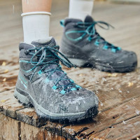 新款LASPORTIVA戶外防水透氣中筒TXHikeMidLeather女款登山徒步鞋