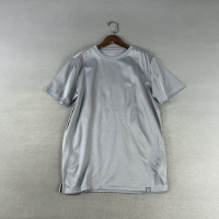 原 香港單 夏季透氣快乾吸濕排汗運動休閒灰色圓領短袖T恤上衣男