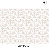 Обои с кукольным домиком