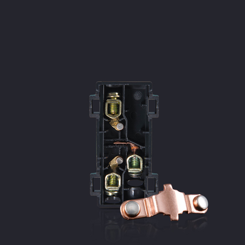 CHNT 5pins wall outlet pic 12