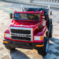 Детский электрический игрушечный автомобиль с дистанционным управлением на четыре колеса
