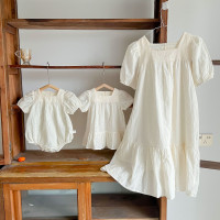 韩版童装亲子装婴幼儿夏季刺绣连衣裙泡泡短袖哈衣爬服女宝宝服装