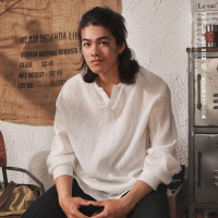 夏季垂墜感輕薄款長袖T恤男美式復古硬漢純色寬鬆V領打底亨利衫