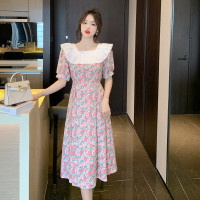 实拍2023夏季新款法式复古甜美拼接荷叶边方领碎花连衣裙清新裙子