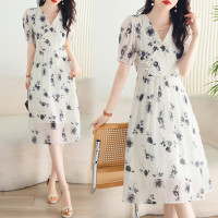 新中式雪纺盘扣连衣裙女装2023夏季新款高腰显瘦短袖碎花中长裙子