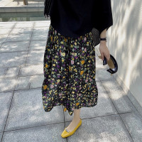 2023春夏新品 人间四月天 松紧腰A字版型褶皱碎花半身裙