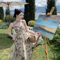 法式复古碎花吊带连衣裙夏季女装新款度假风大摆裙子高级感长裙子