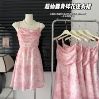 法式温柔风蓝色碎花吊带连衣裙女夏季气质收腰显瘦雪纺裙子