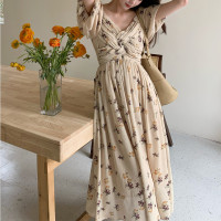法式设计感复古泡泡袖连衣裙女夏2023新款气质韩版碎花长裙