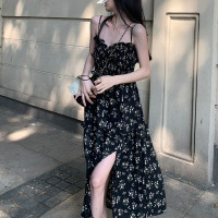 碎花连衣裙春装女2023年新款吊带裙温柔长裙法式裙子