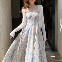 2023法式蓝色油画长裙子沙滩裙碎花吊带连衣裙女夏仙气质感高级感