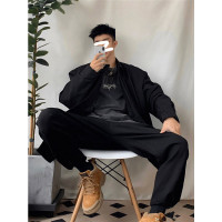 搭配馬丁靴的褲子男夏季薄款白色束腳衛褲情侶休閒運動美式工裝褲