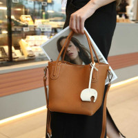 真皮手提包大容量菜篮子包包女高版本高级感小众休闲斜挎单肩包