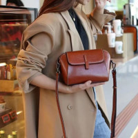 高级感包包女2023新款时尚潮春夏百搭单肩斜挎包小众ins小方包