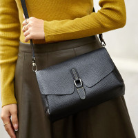 高级感真皮单肩包女2024新款头层牛皮女士包包气质软皮斜挎腋下包