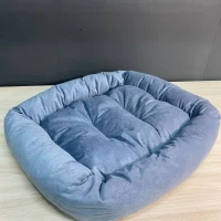 Лежанка для кошек и собак мелких пород велюр