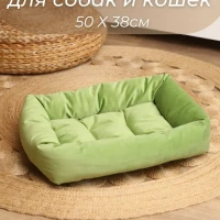 Лежанка для кошек и собак 50х38см