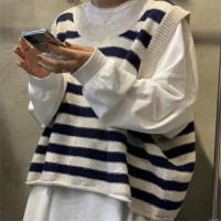 学院风条纹针织马甲背心秋冬2022年新款别致圆领坎肩叠穿无袖上衣