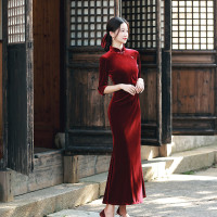 2021秋冬新款丝绒改良旗袍 长款鱼尾裙年轻款民国风连衣裙敬酒服