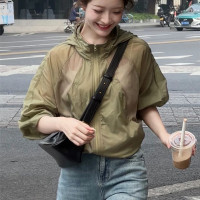防曬衣女薄款外套2023新寬鬆休閒小個子短款輕薄透氣連帽上衣開衫