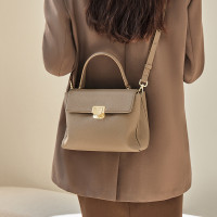 纳兰杜女士包包2024新款手提包女高级感大气妈妈包斜挎包真皮女包